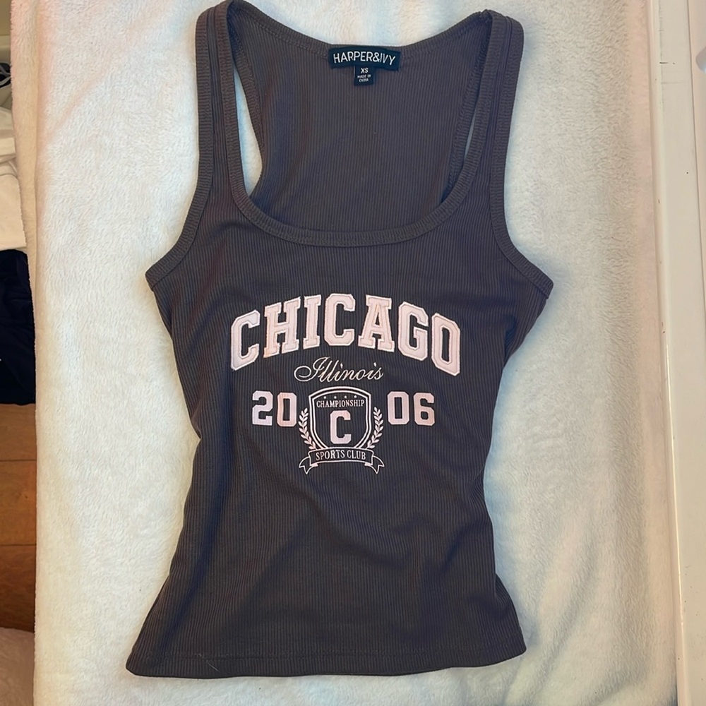 Vintage Brown Chicago tank